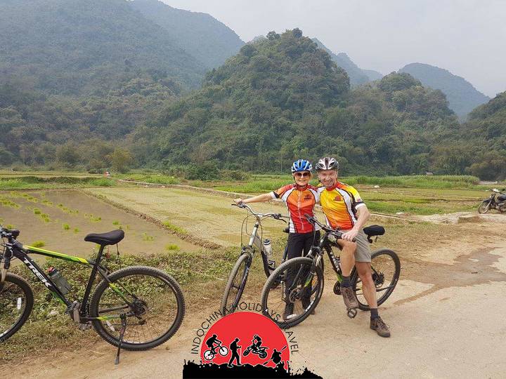 2 Days Hanoi Cycling To Cuc Phuong National park