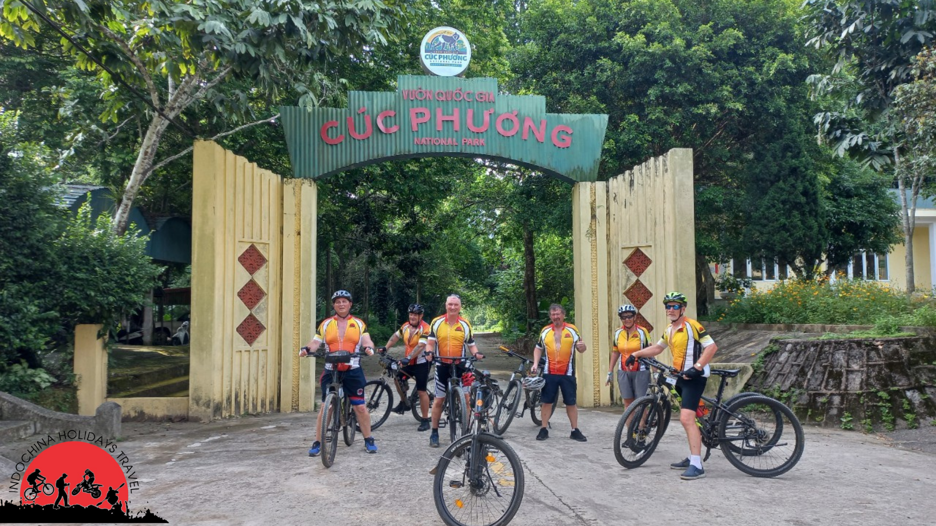 4 Days Hanoi Biking To Pu Luong Retreat - Cuc Phuong Park