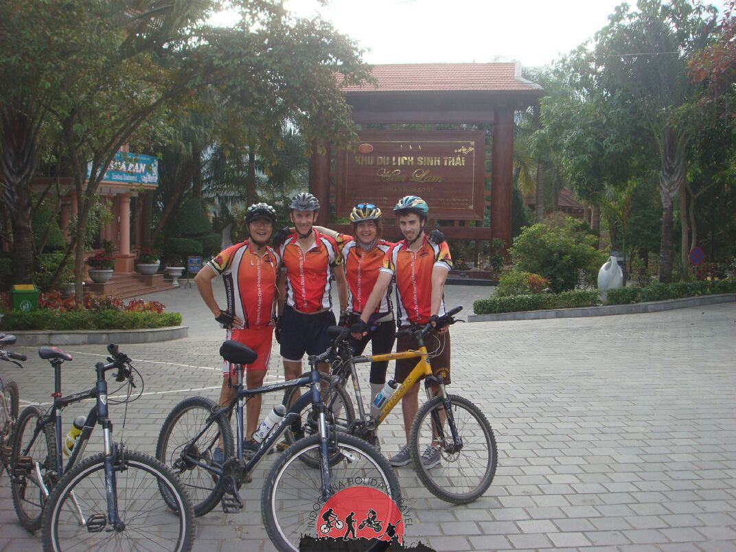 HoChiMinh City Cycling To Hanoi – 11 days 1