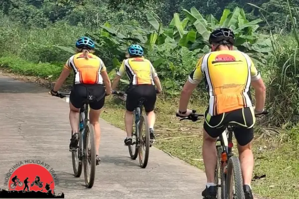 4 Days Hue Cycling To Nha Trang Along The Coastlies