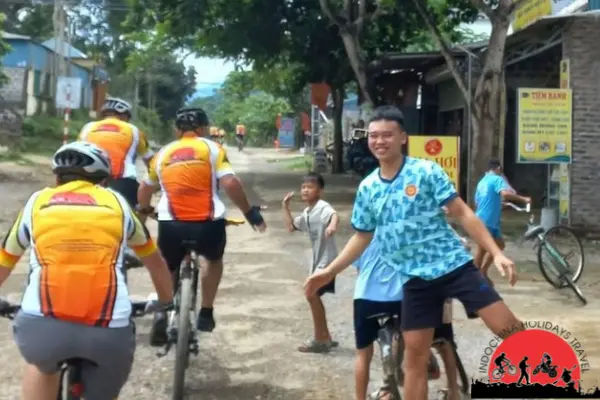 27 Days Hanoi Cycling To Luang Prabang - Vientiane