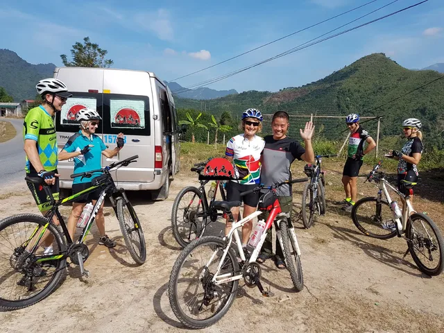 Hanoi Cycle To Luang Prabang via Ho Chi Minh Trails – 17 Days 1