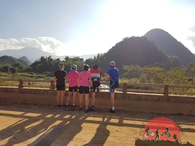 Hanoi Cycling To Ninh Binh – Tam Coc Cave – 1 Day 1