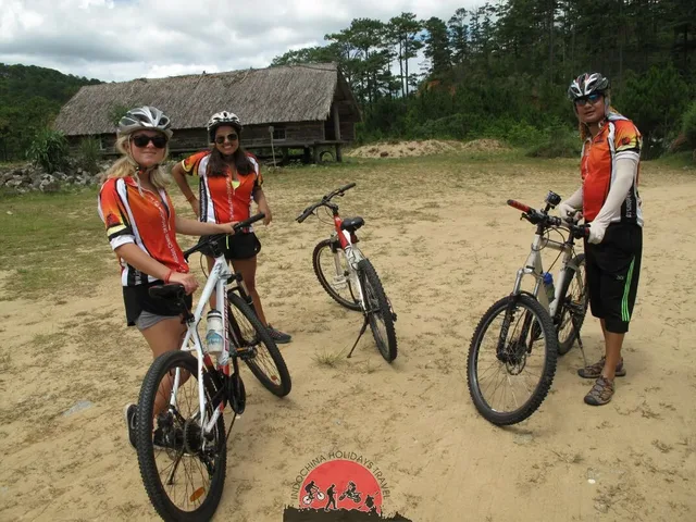 Vietnam Cycling To Cambodia and Thailand – 27 Days 3