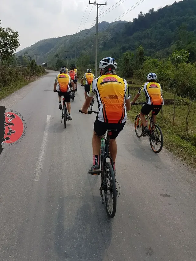 Vietnam Lifestyle Cycle Tour – 11 Days 3