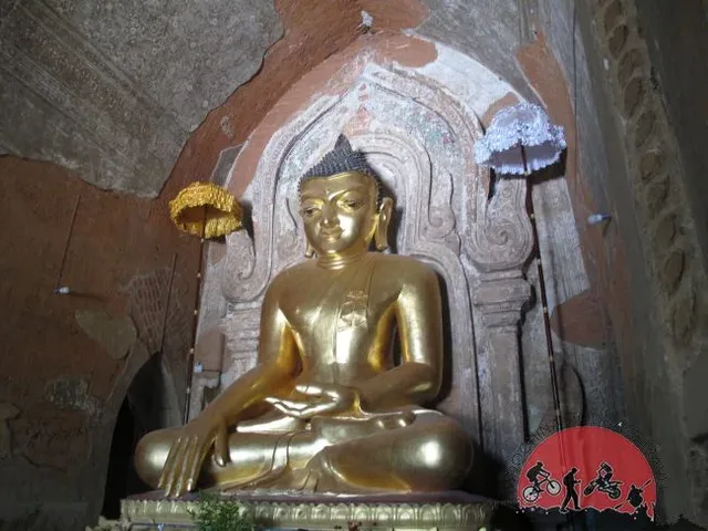 Vietnam Northwest to Northeast Cycling Tours - 12 Days 2